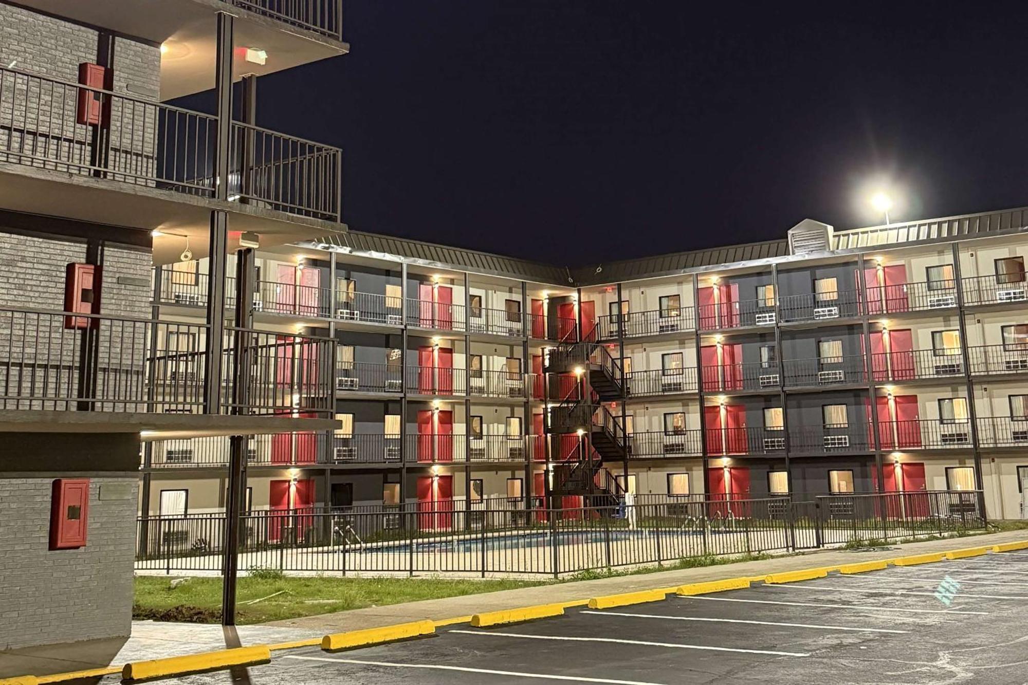 Days Inn By Wyndham Kenner/New Orleans Airport South Экстерьер фото