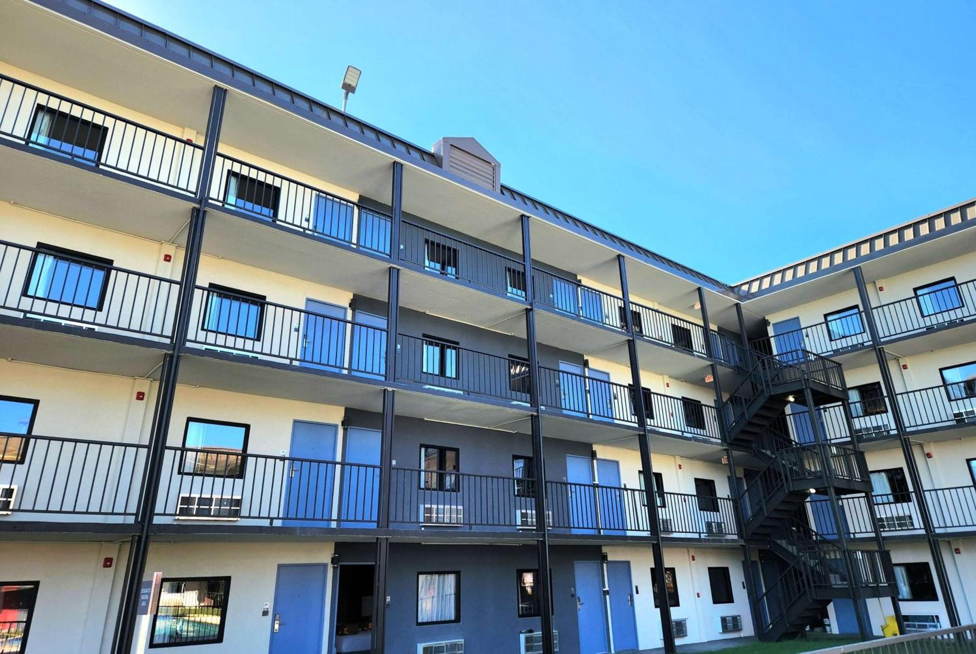 Days Inn By Wyndham Kenner/New Orleans Airport South Экстерьер фото